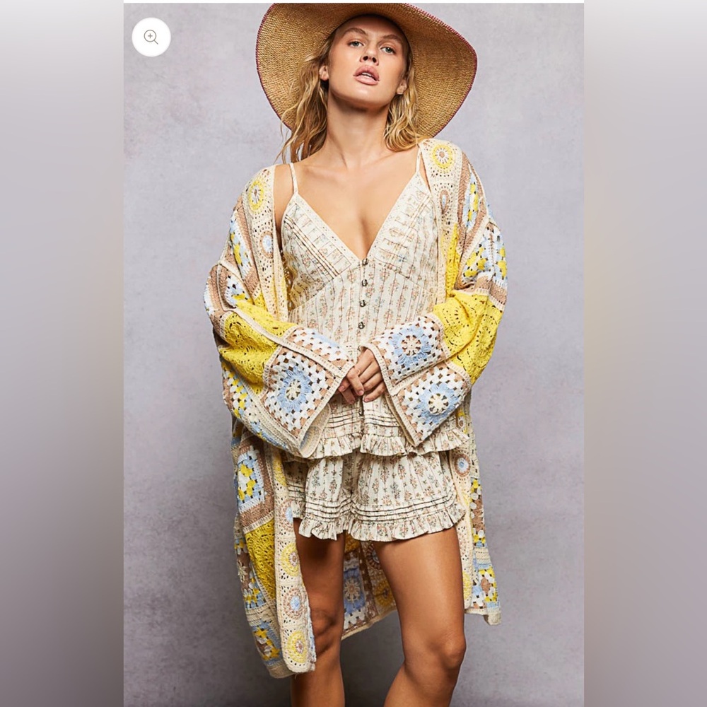 NWOT POL GRANNY SQUARE CARDIGAN
